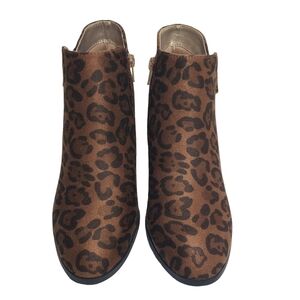 Style & Co MASRINAAF Brown Leopard Zip Closed Toe Ankle Booties Sz 7.5M